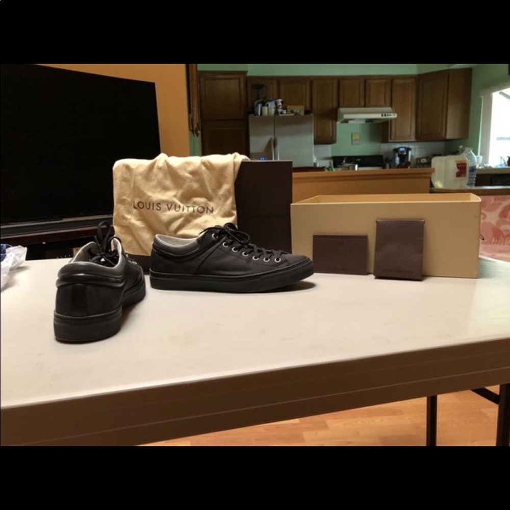 Louis Vuitton men’s sneakers size 11